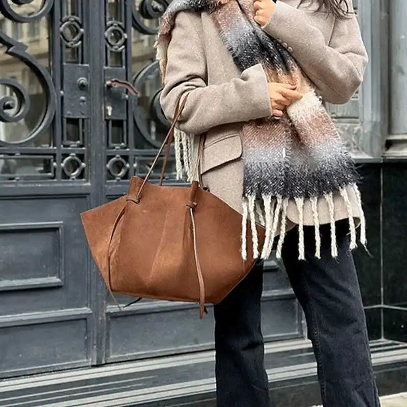 Sac Cabas Élégant en Cuir Suédé – Grand Format