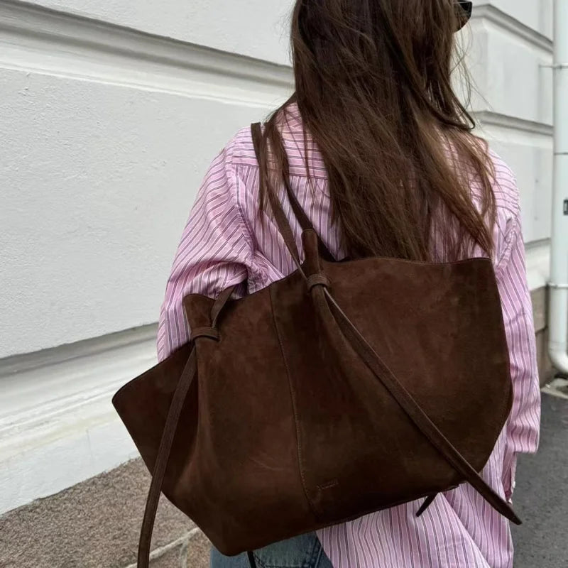 Sac Cabas Élégant en Cuir Suédé – Grand Format